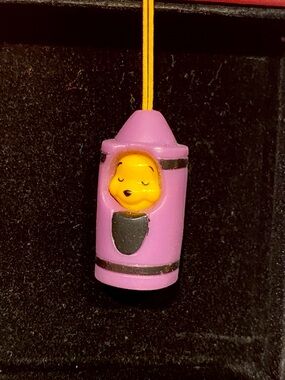 Winnie The Pooh - Peek-A-Pooh Collection Figure (Pink pencil crayon)